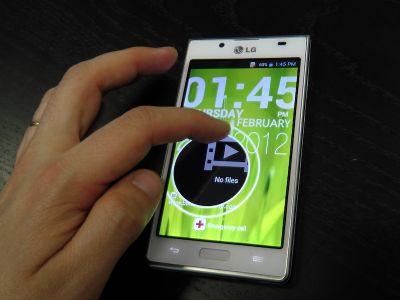 LG-Optimus-L7-1