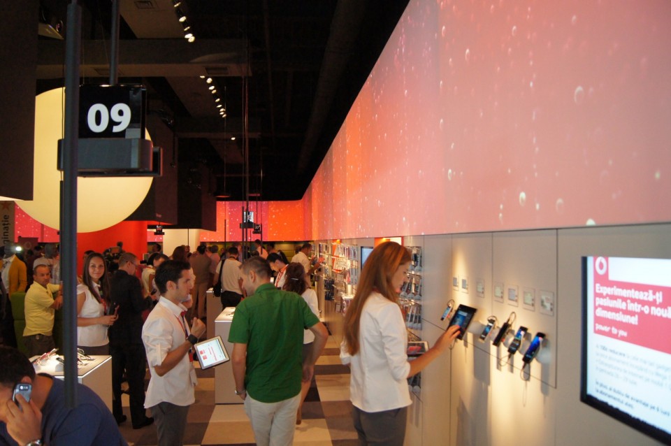 Vodafone-Experience-Store (6)