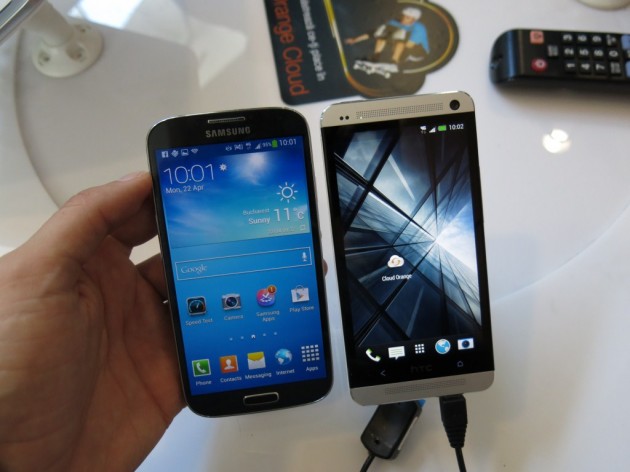 HTC-One-vs-Samsung-Galax-S4-Gadget (4)