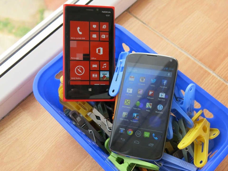 Nokia-Lumia-920-vs-LG-Nexus-4 (8)