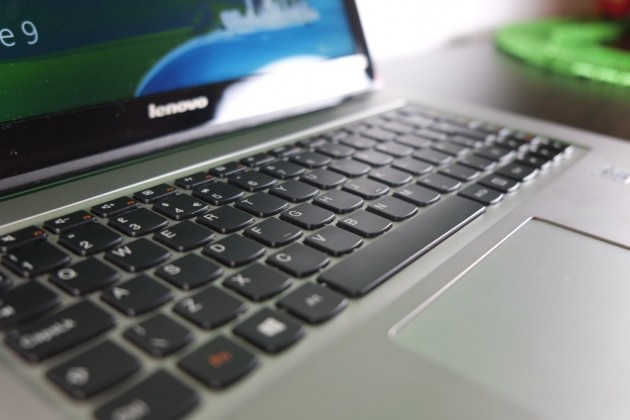 Lenovo-IdeaPad-U410 (18)