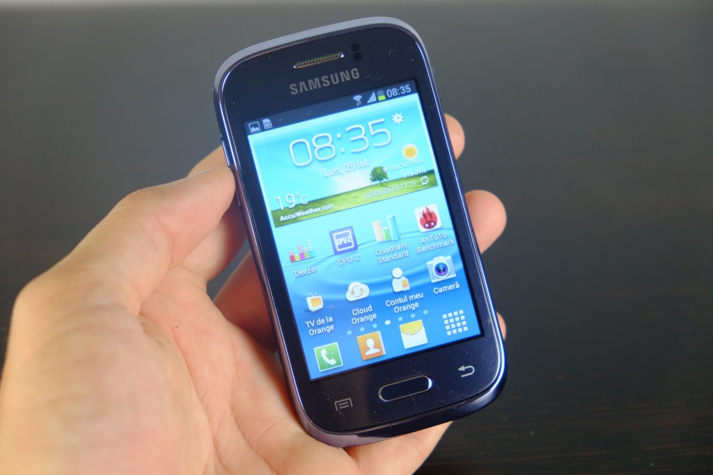 Xiaomi Vs Samsung Youtubers Unboxing Of Galaxy M Sparks