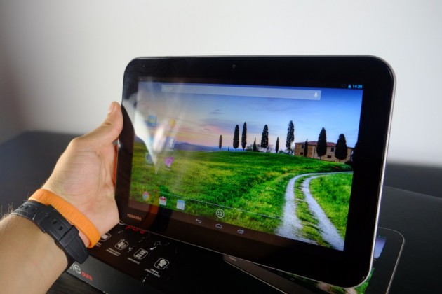 Toshiba-Excite-Pure (10)