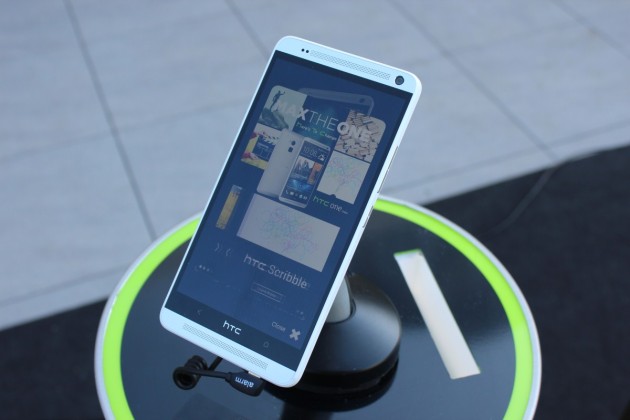 HTC-One-max-Gadget (1)