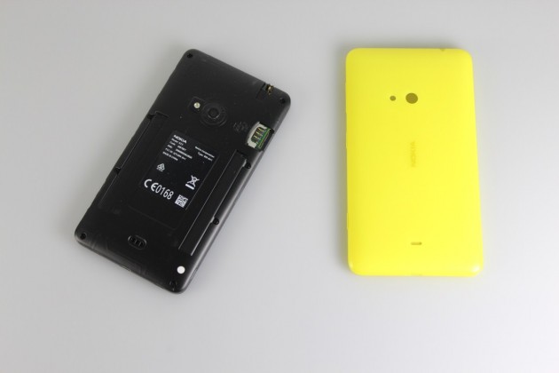 Nokia-Lumia-625-Gadget (18)