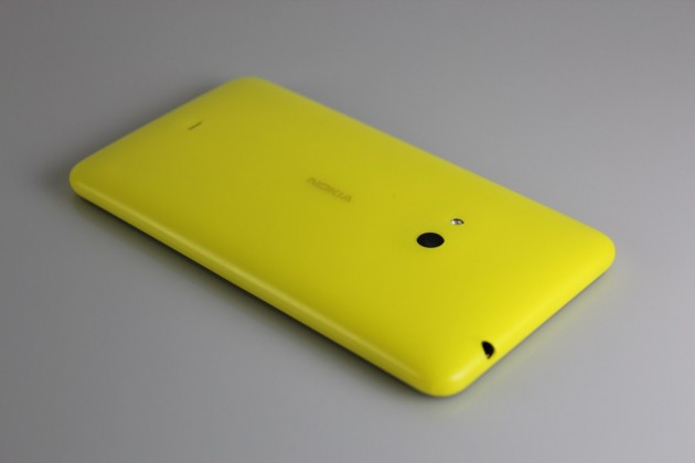Nokia-Lumia-625-Gadget (2)