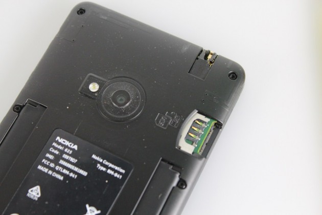 Nokia-Lumia-625-Gadget (20)