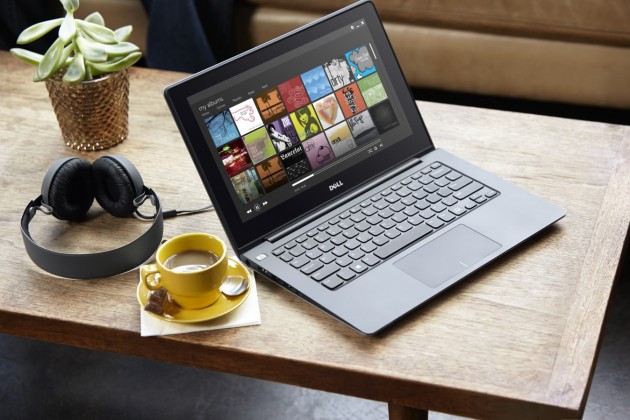 Inspiron 11 Notebook Inside Afternoon Photo Shoot