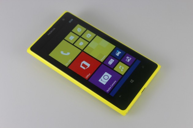Nokia-Lumia-1020-Gadget (13)