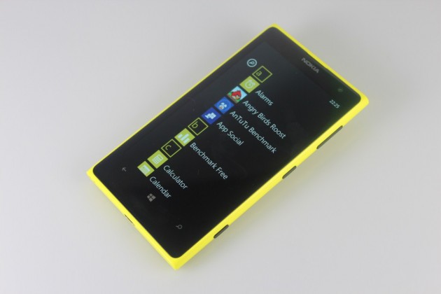 Nokia-Lumia-1020-Gadget (14)