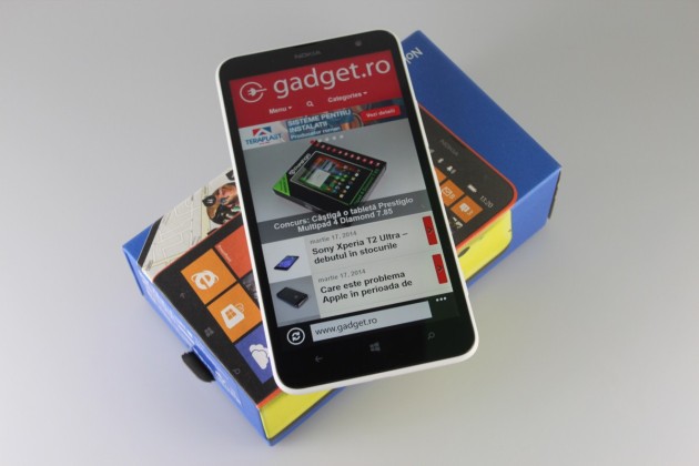 Nokia-Lumia-1320 (23)