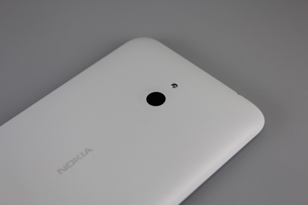 Nokia-Lumia-1320 (6)