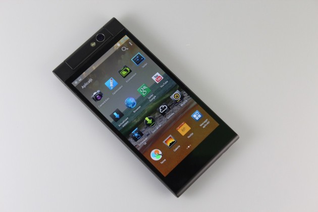 Allview-P7-Extreme-unboxing (12)