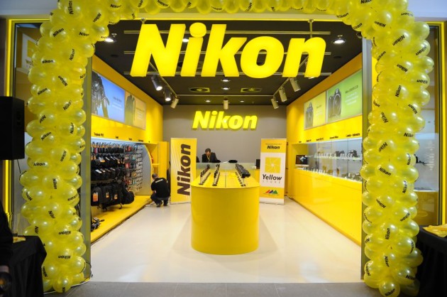 nikon