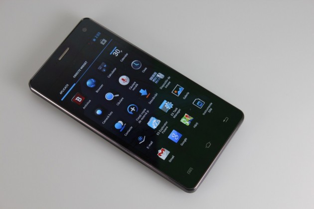 Allview-P6-Life-unboxing (15)