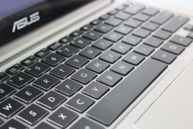ASUS-Zenbook-UX303LN (26)