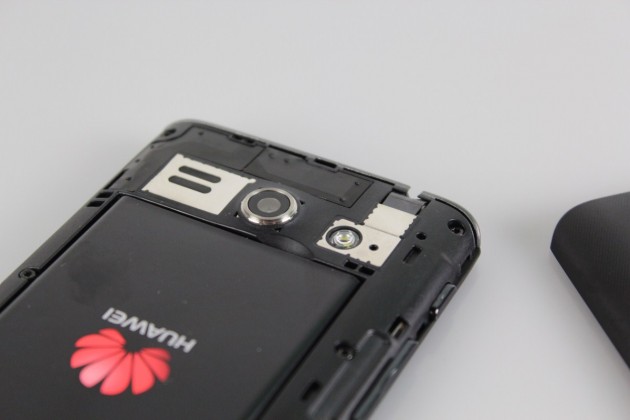 Huawei-Ascend-Y530 (11)