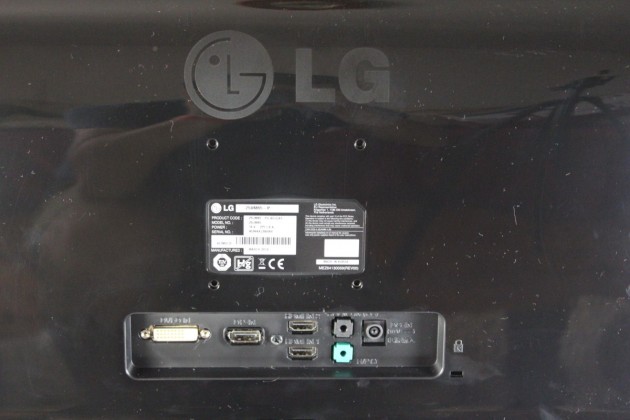 LG-25UM65 (10)