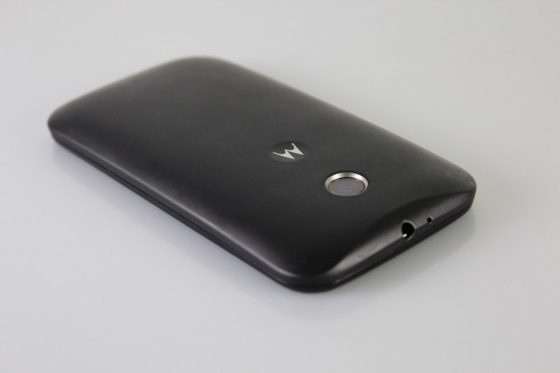 Motorola-Moto-E (11)