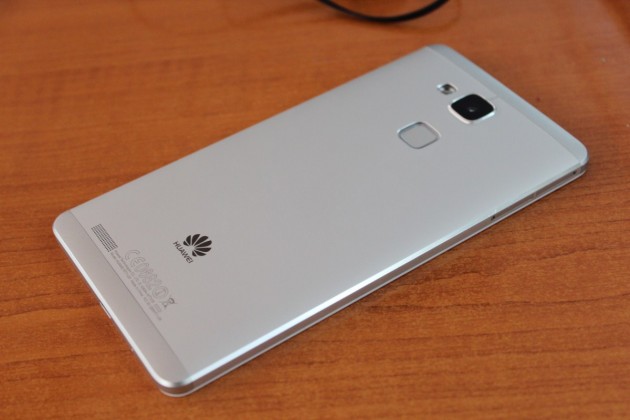 Huawei-Ascend-Mate-7 (4)