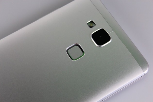 Huawei-Ascend-Mate-7 (6)