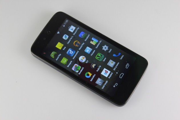 Karbonn-Sparkle-V (18)