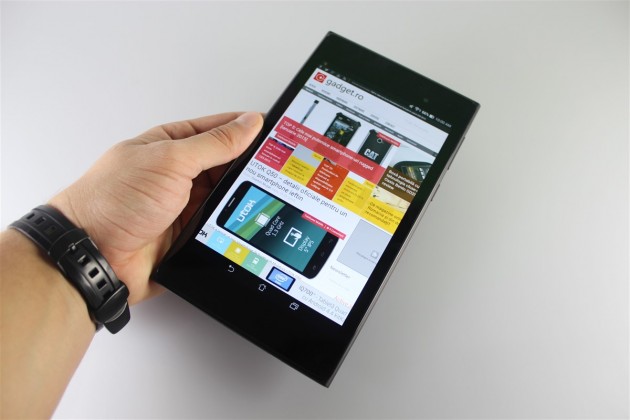 ASUS-MeMO-Pad-7-ME576C (23)