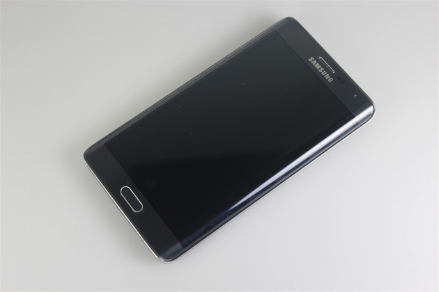 Samsung-GALAXY-Note-Edge (1)