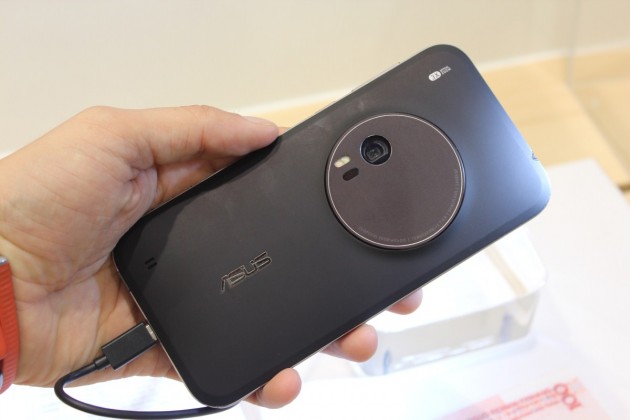 ASUS-Zenfone-Zoom (6)