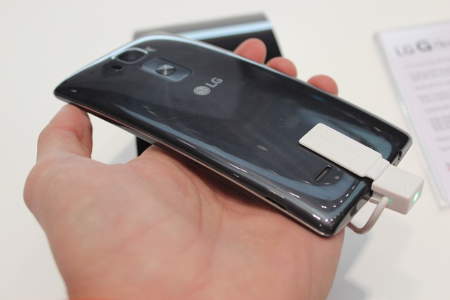 LG-G-Flex-2 (6)
