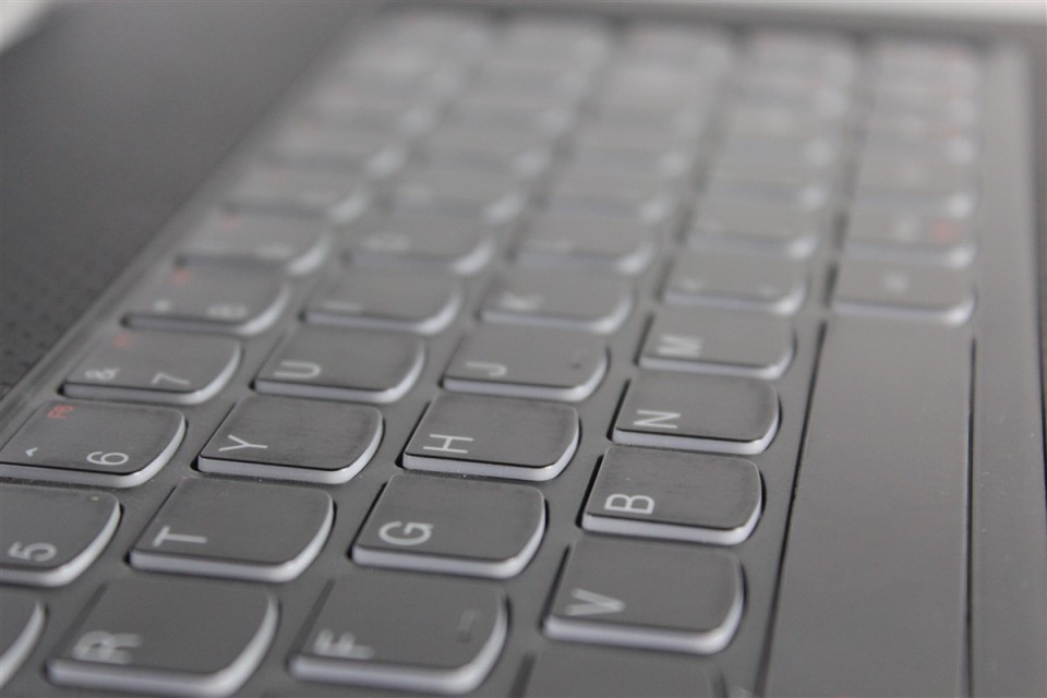 Lenovo-Yoga-3-PRO (16)