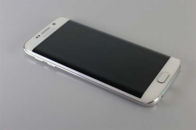 Samsung-GALAXY-S6-Edge (5)