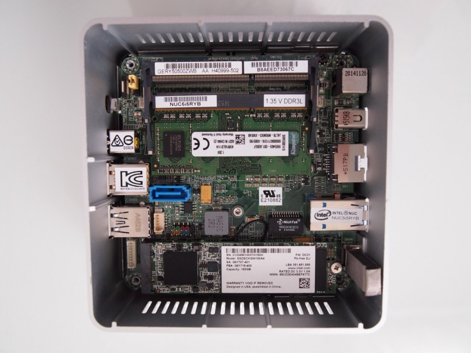 Intel NUC NUC5i5RYH