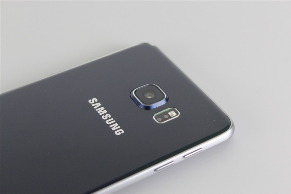 Samsung-GALAXY-S6-Edge-Plus (11)