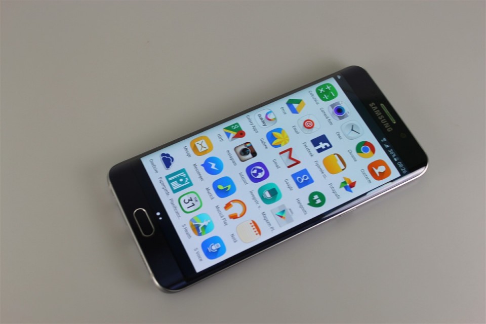 Samsung-GALAXY-S6-Edge-Plus (19)