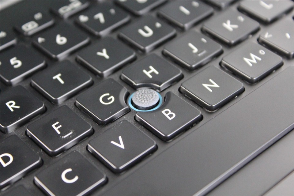 ASUS-PRO-B8430UA (17)