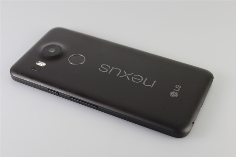 LG-Nexus-5X-4-960x640