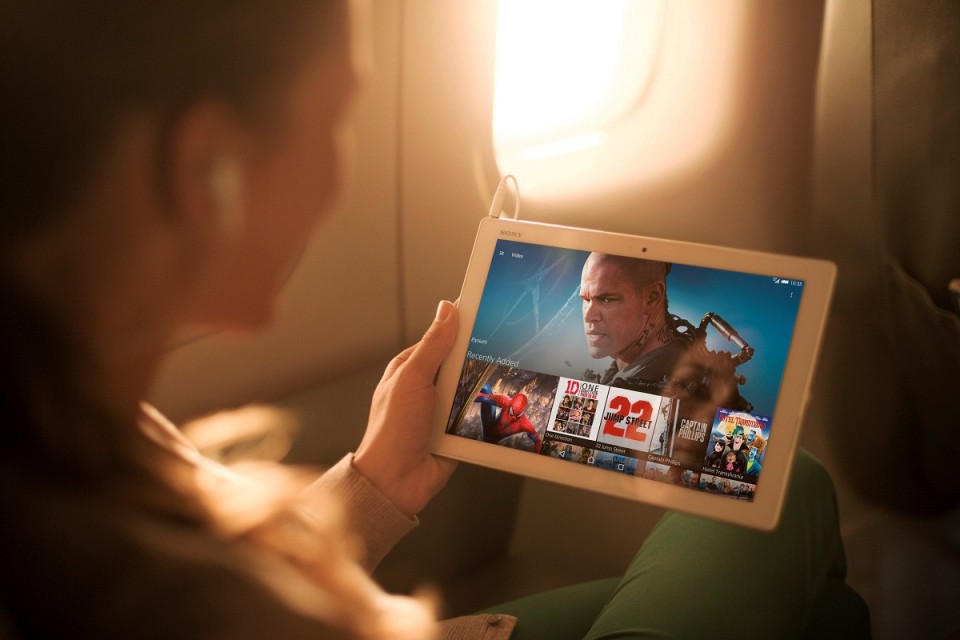 Sony-Xperia-Z4-Tablet-11