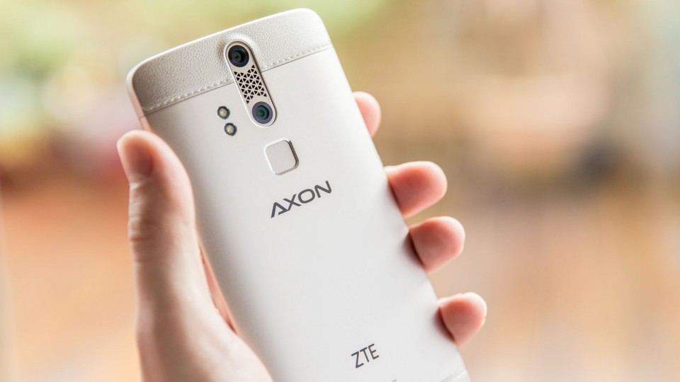 ZTE Axon Elite 6