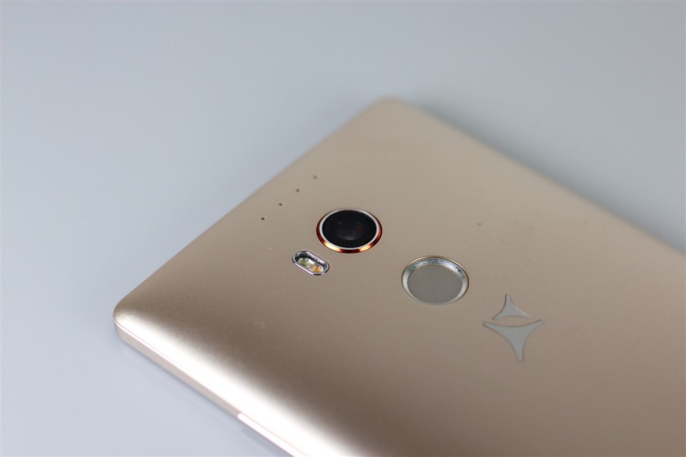 Allview-X2-Xtreme (8)