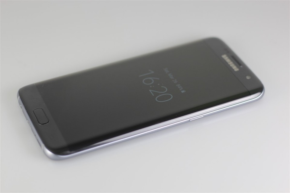 Samsung-GALAXY-S7-Edge (1)