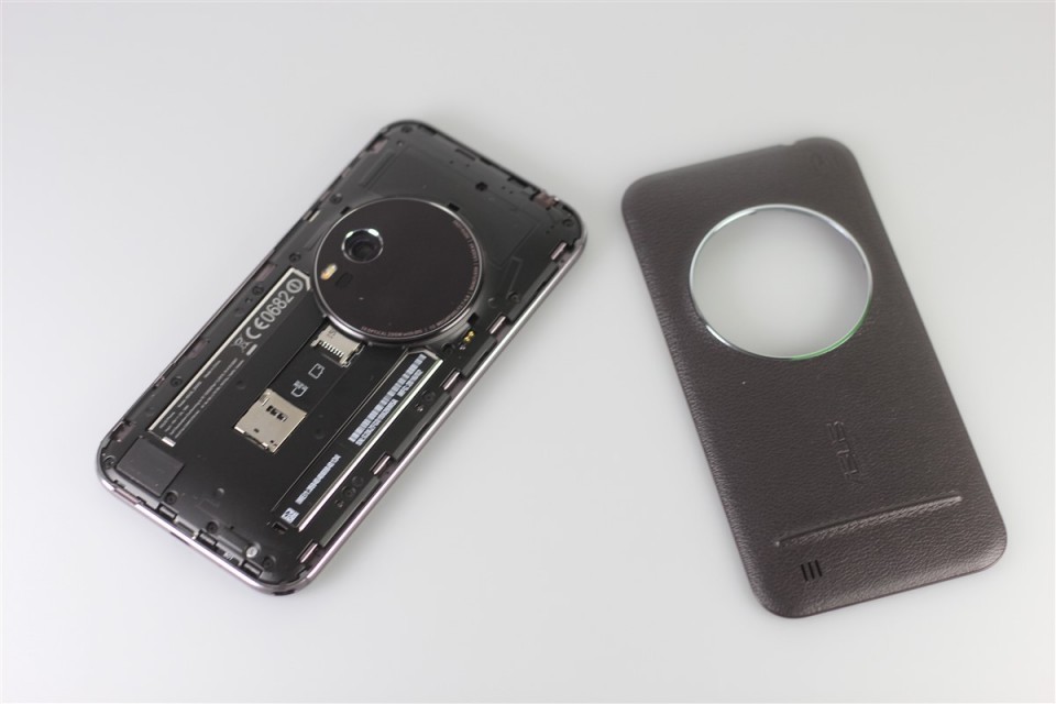 ASUS-Zenfone-Zoom (13)