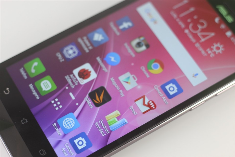 ASUS-Zenfone-Zoom (19)