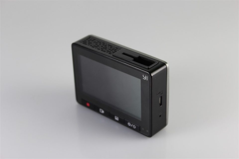 camera-DVR-Xiaomi-Yi (4)