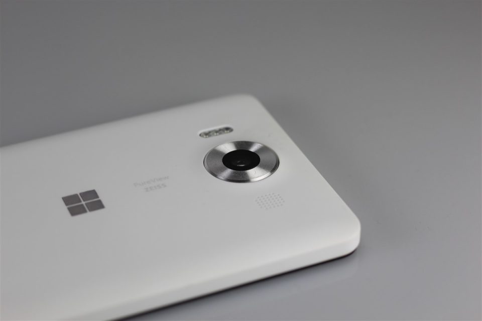 Microsoft-Lumia-950 (7)