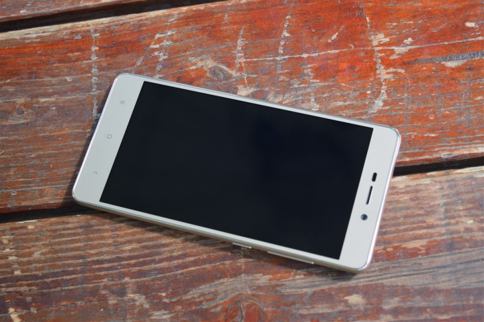 poze xiaomi redmi 3s (1)