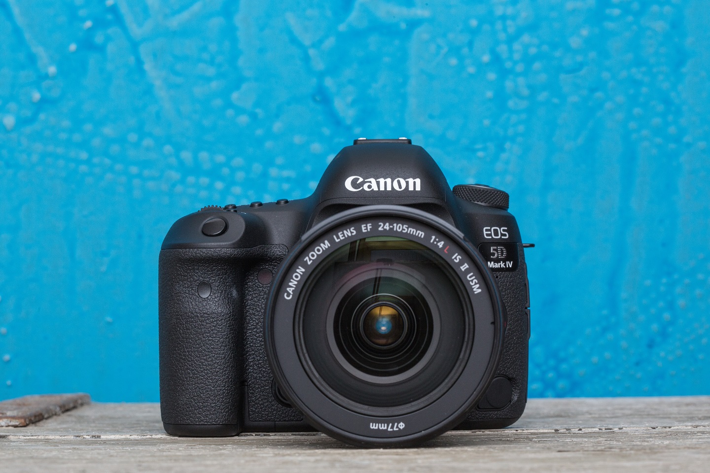 Canon EOS 5D Mark IV (2)