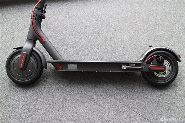 mi-mijia-electric-scooter-4