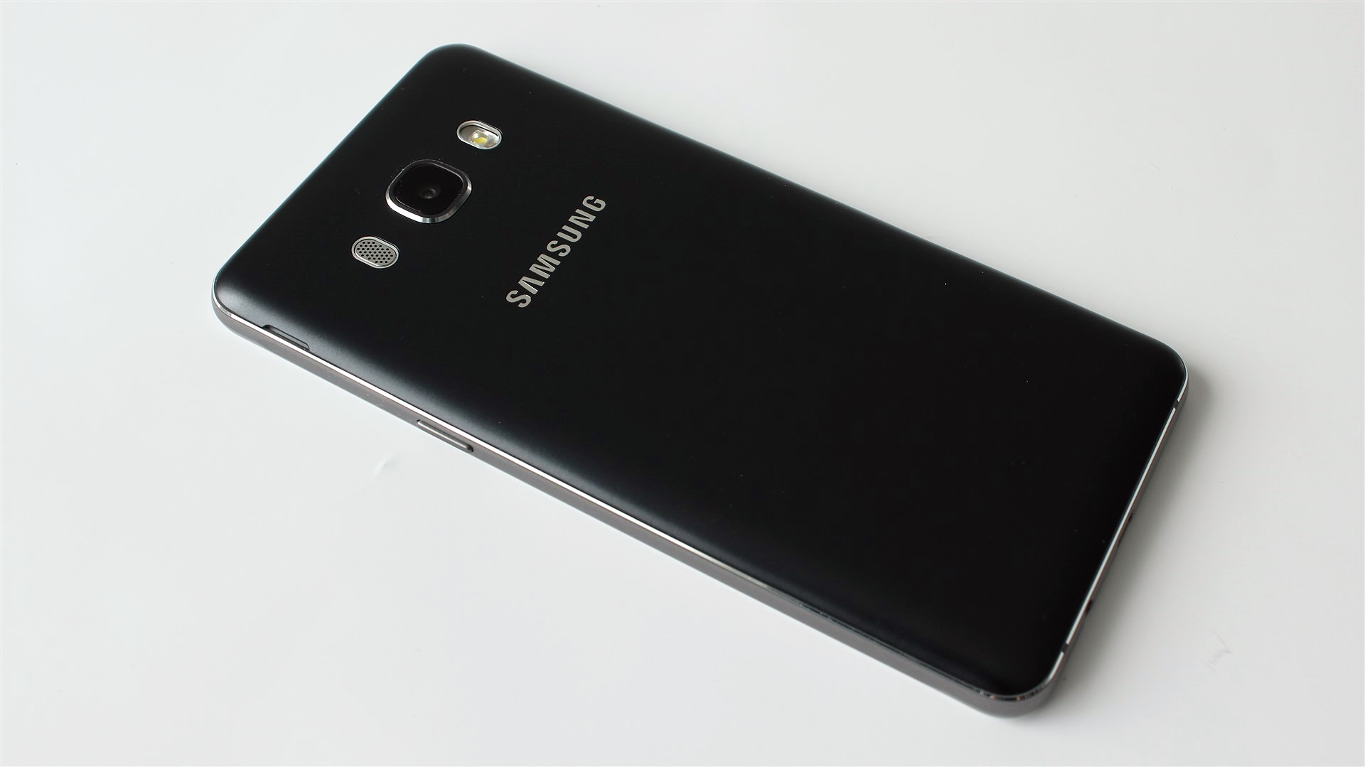 Kindness tear down Sunday Samsung Galaxy J5 2016 - review : Gadget.ro – Hi-Tech Lifestyle