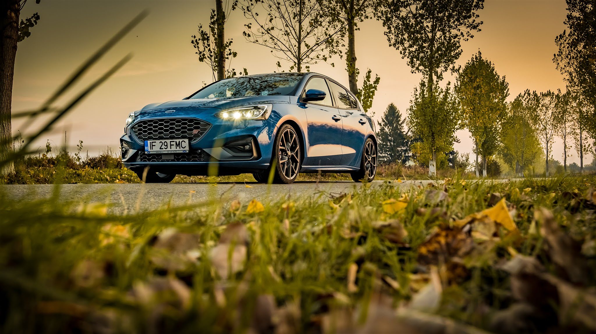 https://www.gadget.ro/wp-content/uploads/2019/12/Ford-Focus-ST-2019-2.3-EcoBoost-280-CP-M6-6.jpg